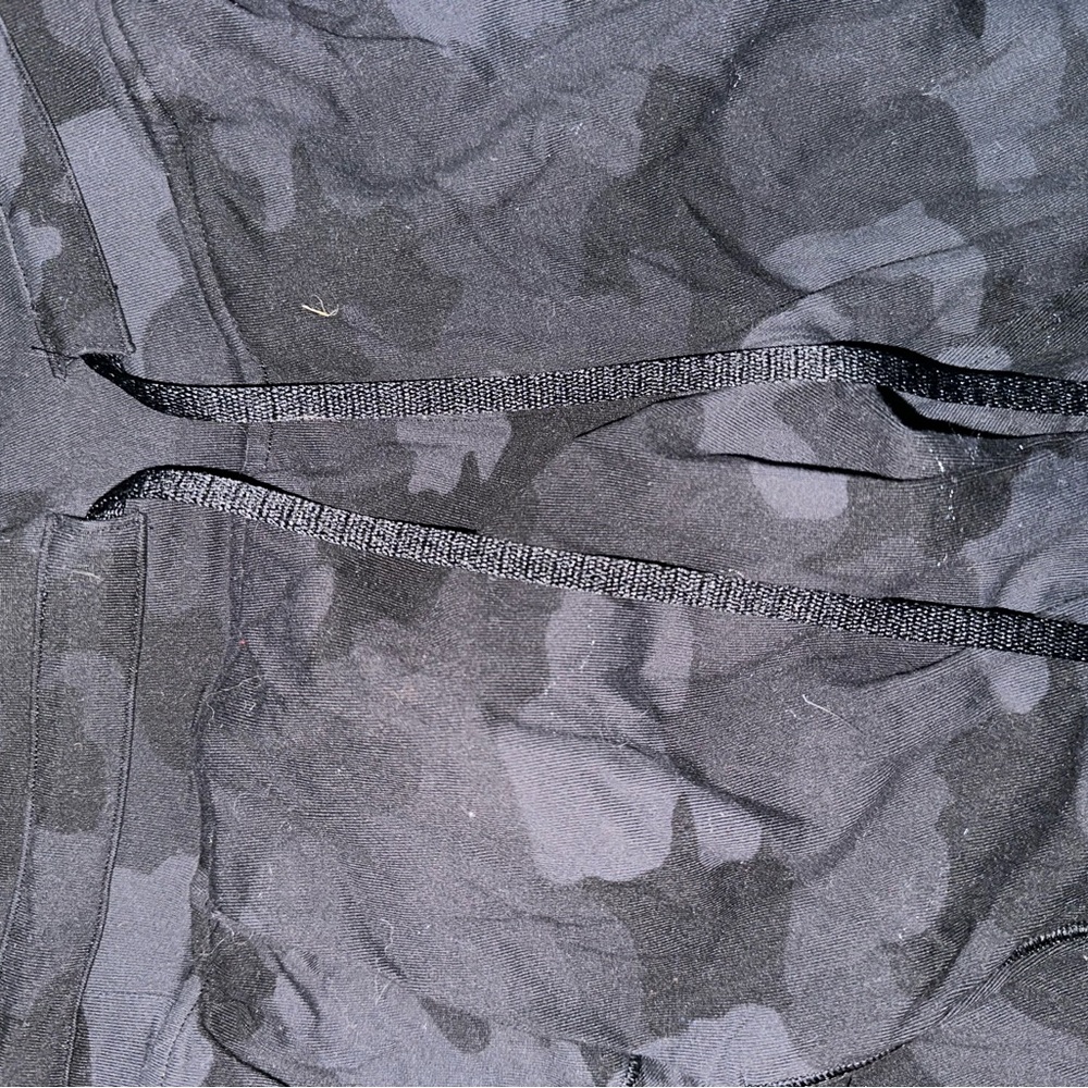 Lululemon joggers - Picture 4 of 5